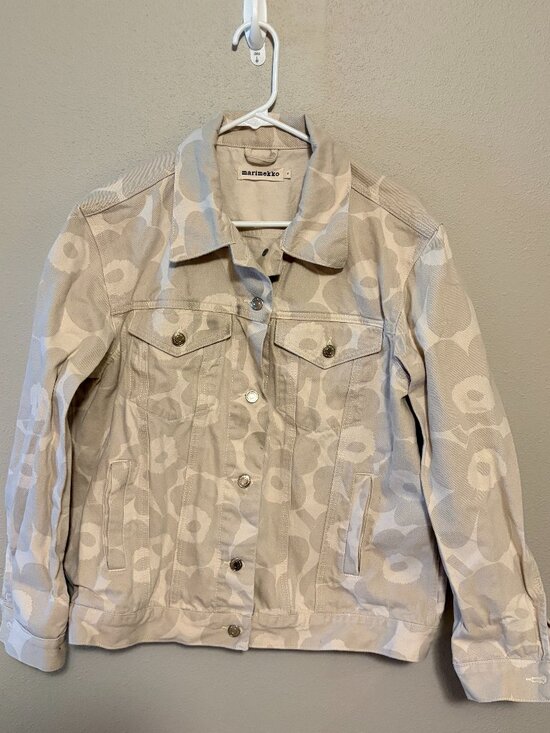 Marimekko Jackets & Blazers - Marimekko Sarpio Unikko Beige Floral Denim Jacket Size Small